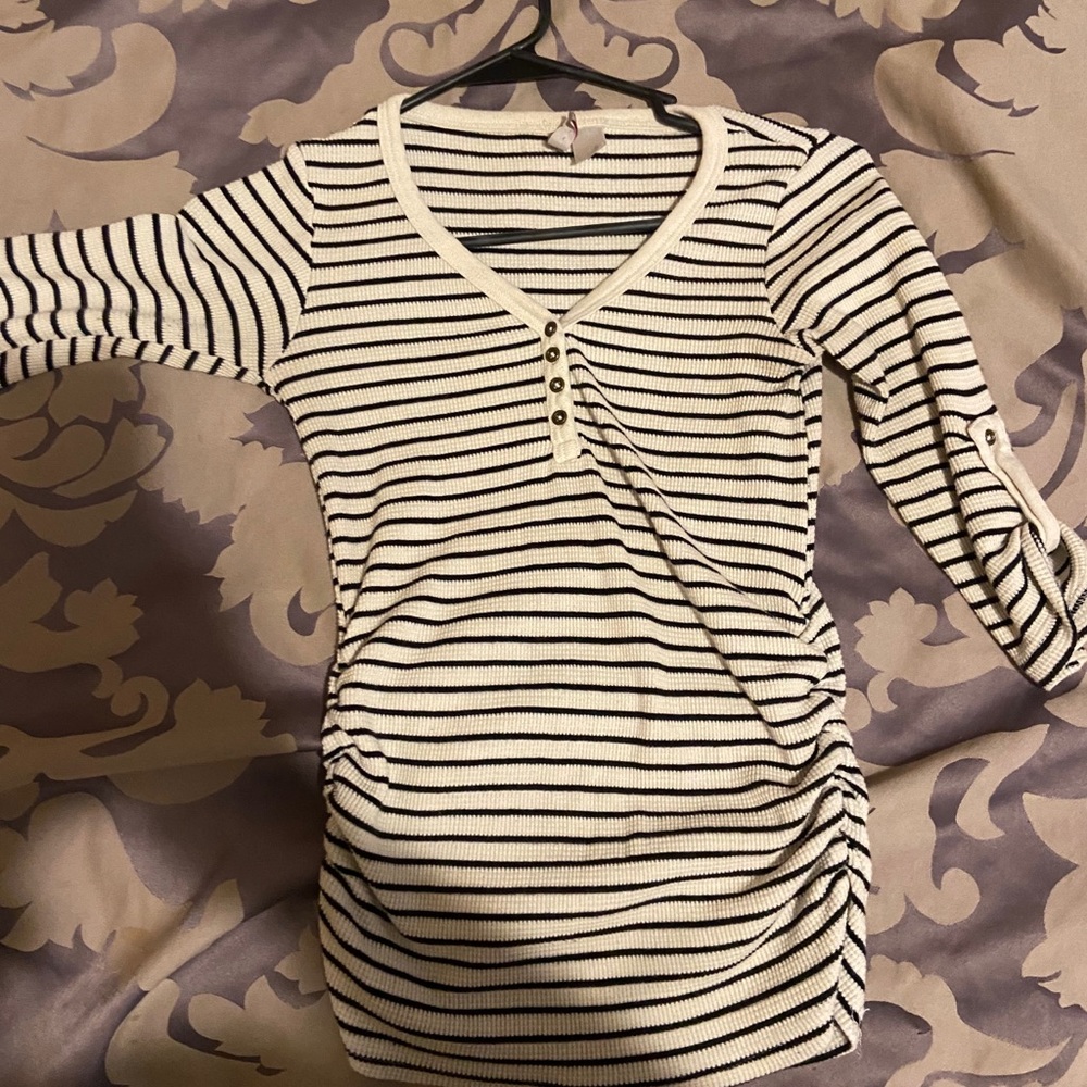 Small half sleeve shirt